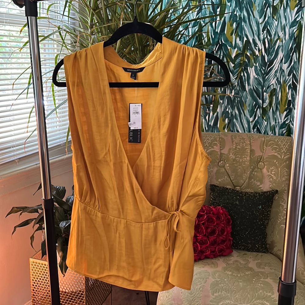 Soft mustard yellow Banana Republic wrap shirt